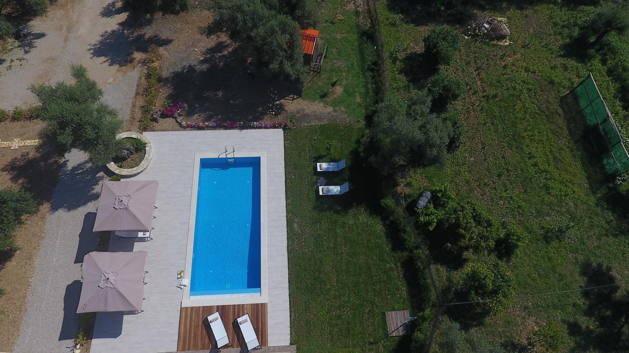 Villa Elionas Apolpaina エクステリア 写真